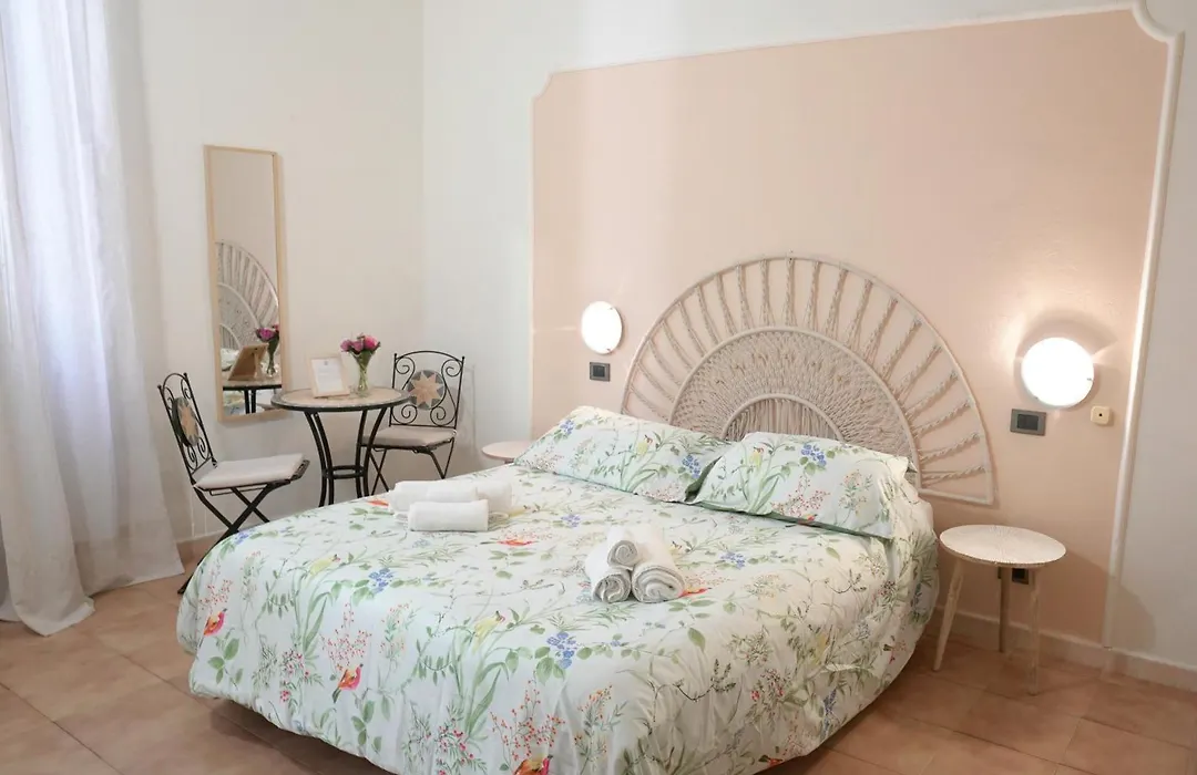 A Casa Di Mario E Nene-1